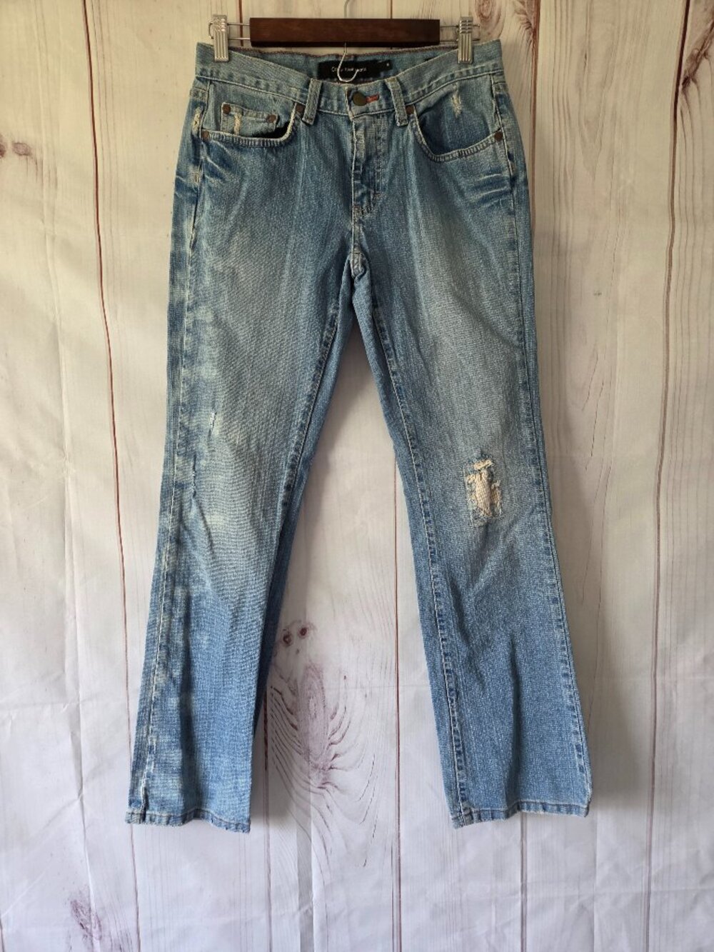 Calvin Klein Distressed Jeans, Women’s 6, light wash denim, classic mid-rise